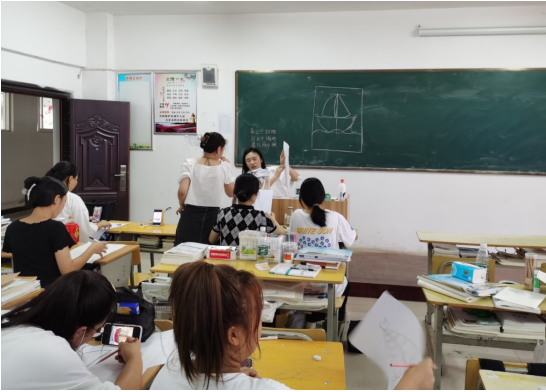 銳捷智慧教室：助力實(shí)踐課堂，鍛造大國(guó)工匠