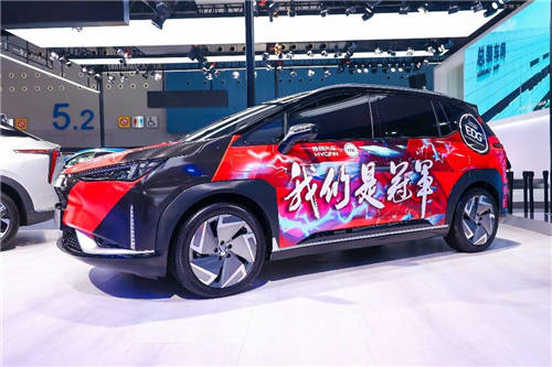 “我們提車?yán)?！”合?chuàng)Z03正式交付，不負(fù)等待