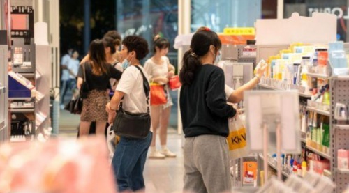 KK集團(tuán)調(diào)色師主動“加油”，突出更全面產(chǎn)品線