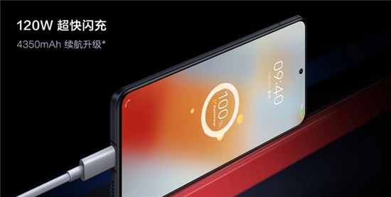 iQOO 8對比小米11，誰才是雙十二換機首選機型？