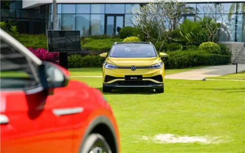 特斯拉Model 3和大眾ID.4X哪個好？2022年度環(huán)保車ID.4X更值得擁有！