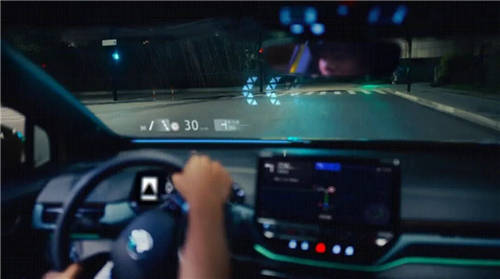 特斯拉Model 3和大眾ID.4X哪個(gè)好？ID.4X拿下2022年度環(huán)保車更值得！