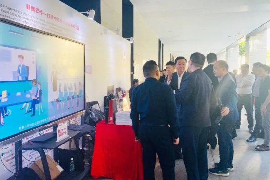 產教深度融合，銀河麒麟探索教育網信新發(fā)展