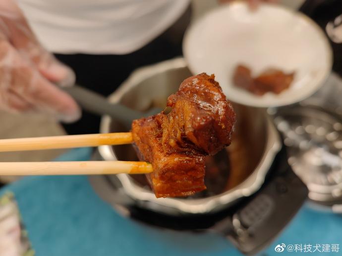 添可智能料理機(jī)和蘇泊爾哪個(gè)好？哪個(gè)值得買？
