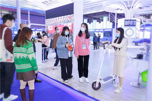 科技賦能綠色出行，樂騎智能亮相高交會引關(guān)注