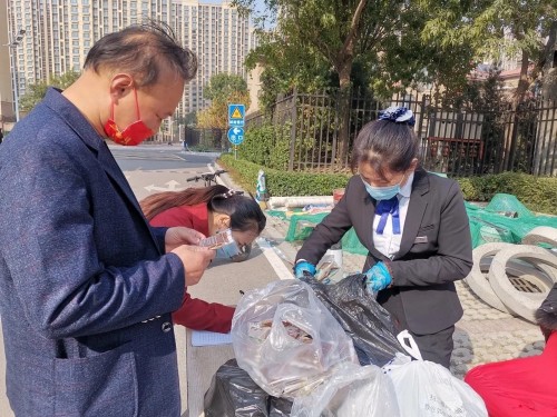 以人為本！碧桂園服務(wù)“兩手抓”，疫情防控、生活保障均不誤