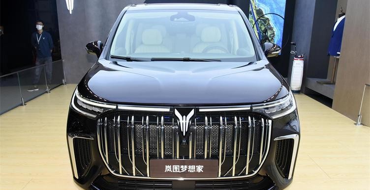 嵐圖夢(mèng)想家：增程版來(lái)了，對(duì)比別克GL8優(yōu)勢(shì)在科技/空間？