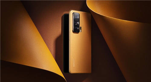 火爆程度遠超oppo find n！榮耀折疊屏一機難求