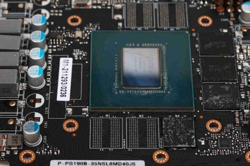 不可輕視的小巨人，影馳RTX 3050金屬大師Mini入門光追新首選