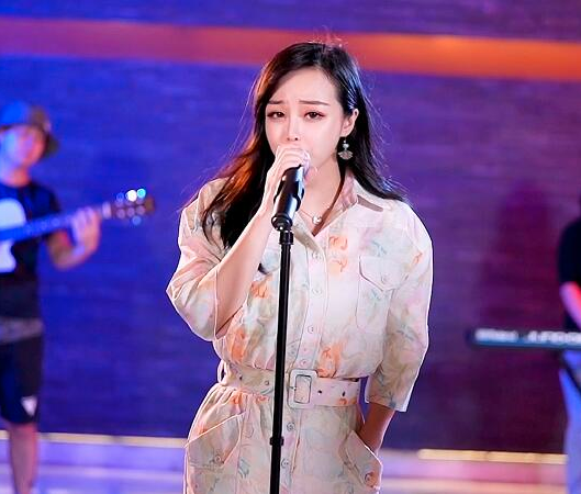 看初瑞雪雪大如何詮釋“越努力越幸運(yùn)”！