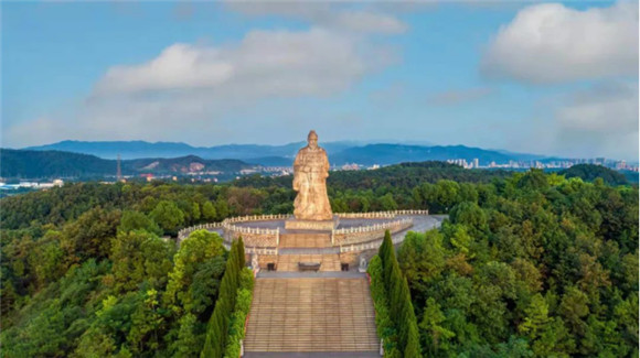 緬懷張仲景，對(duì)弘揚(yáng)中醫(yī)藥文化將帶來(lái)更大的現(xiàn)世意義