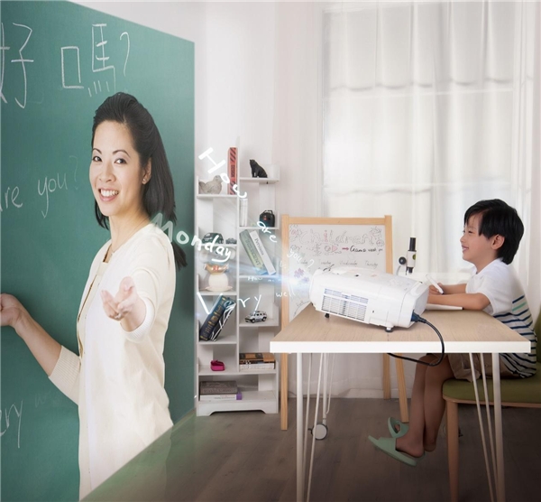 家用投影機(jī)怎么選？注意這3點準(zhǔn)沒錯