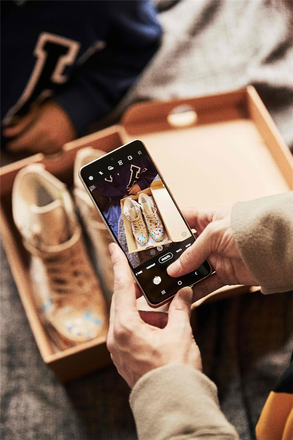 三星Galaxy S21 FE 5G 助你以最佳體驗開啟新學(xué)期！