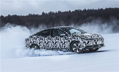 -30℃的極寒環(huán)境下，汽車威馬M7的SOC從30%-80%充電時(shí)間僅需30分鐘