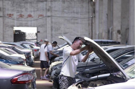 從車市到親戚再到瓜子二手車，坎坷的買車之路