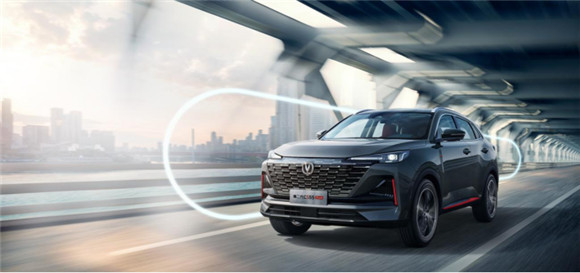 高品質(zhì)國(guó)產(chǎn)SUV，第二代長(zhǎng)安汽車(chē)CS55PLUS強(qiáng)勢(shì)來(lái)襲