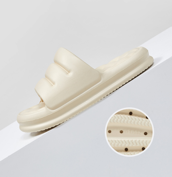 鞋類首創(chuàng)，優(yōu)調(diào)沙發(fā)拖鞋給你帶來頭等艙的享受！