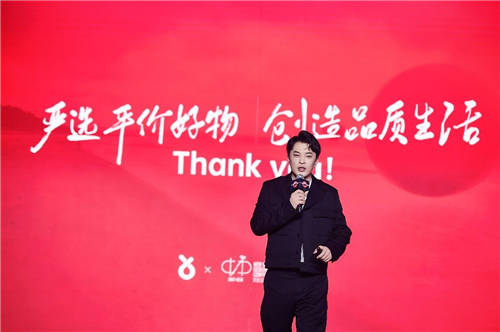 辛巴告訴我們 尋找詩和遠(yuǎn)方的同時(shí)，珍惜日常也很重要