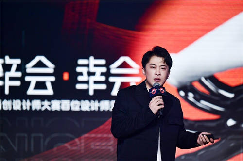 辛巴告訴我們 尋找詩和遠(yuǎn)方的同時(shí)，珍惜日常也很重要
