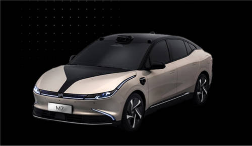 威馬汽車是第一款擁有全場(chǎng)景智能移動(dòng)空間的車型，其性能令人驚喜