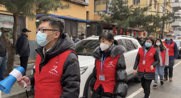 抗擊疫情 保供穩(wěn)價 家樂福充分發(fā)揮全場景服務(wù)優(yōu)勢，踐行企業(yè)社會責(zé)任