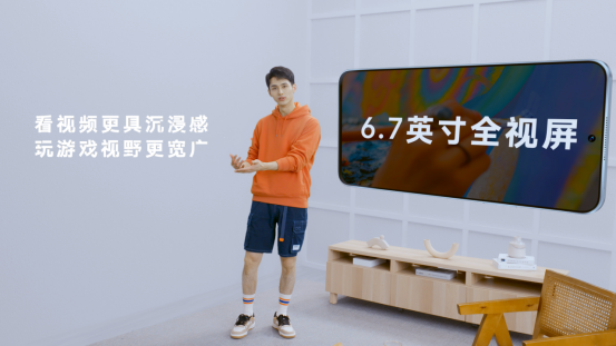 大內(nèi)存+快充+高刷護(hù)眼大屏，榮耀Play6T系列8+256售價(jià)1399元0407885.png