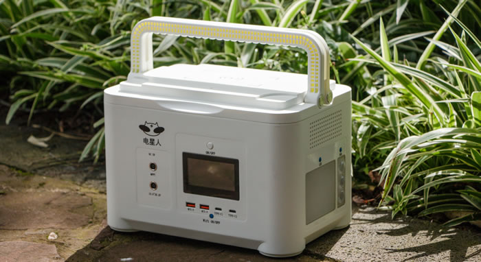 電星人(DSHINE)隸屬深圳承姹信息技術有限公司.jpg