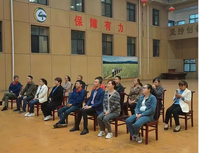 長康集團(tuán)組織學(xué)習(xí)二十大報(bào)告1.jpg
