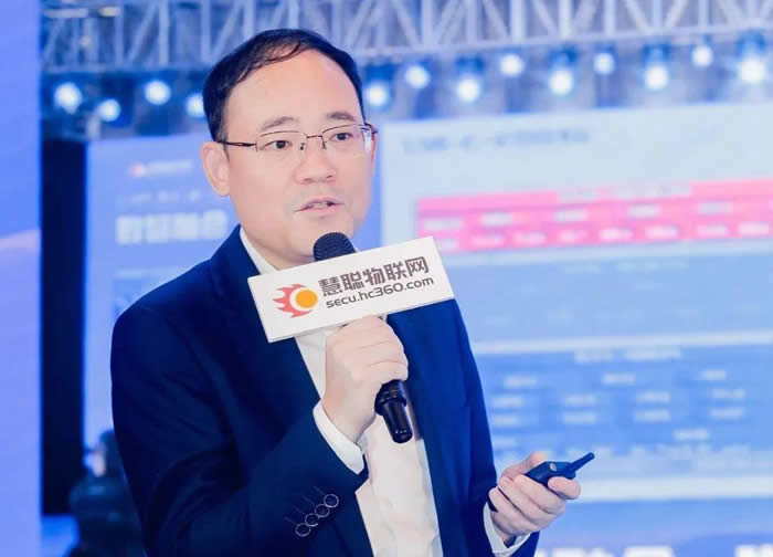 深圳市敢為軟件技術(shù)有限公司董事長、首席軟件架構(gòu)師 沈東.jpg