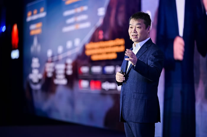 華為公司常務(wù)董事、華為云CEO張平安2.jpg