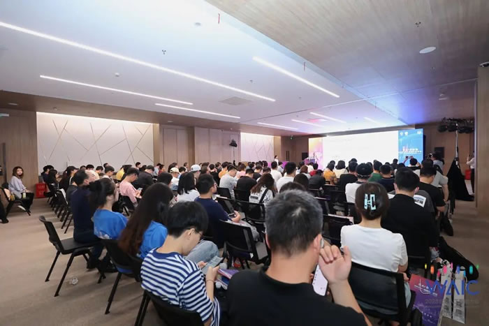 “新AI，新制造”2023 AI+制造產(chǎn)業(yè)論壇成功舉辦！2.jpg