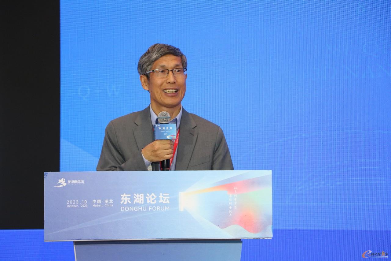 加拿大工程院院士、華中科技大學(xué)教授沈衛(wèi)明.jpg