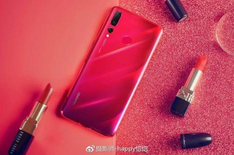 華為nova4圖賞：熱戀般的蜜語紅，甜蜜絢爛