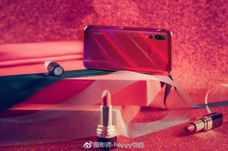 華為nova4圖賞：熱戀般的蜜語紅，甜蜜絢爛