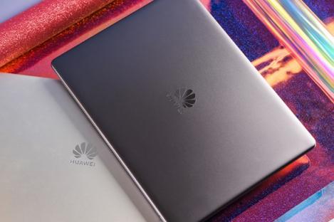 華為MateBook 13筆記本圣誕節(jié)開售：不為犒勞自己，只為贏戰(zhàn)來年！