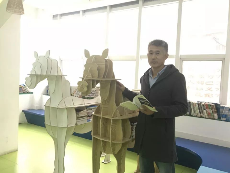 【3D One青少年創(chuàng)新叢書(shū)】之《創(chuàng)客學(xué)苑3D打印趣味設(shè)計(jì)》