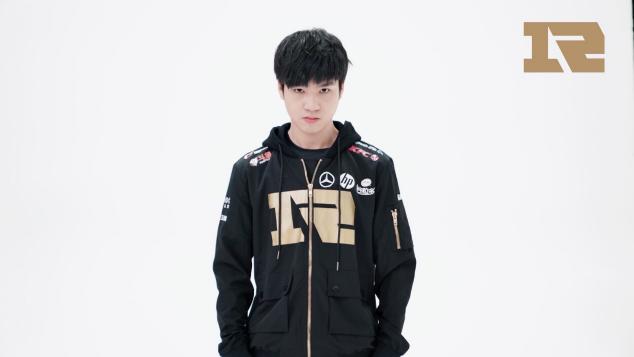 難說再見！LPL003姿態(tài)正式退役，老一代英雄聯(lián)盟玩家的回憶終將落幕？
