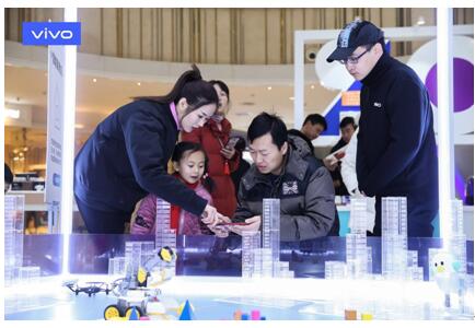 vivo全新智慧旗艦店盛大開業(yè)！8大城市震撼登陸