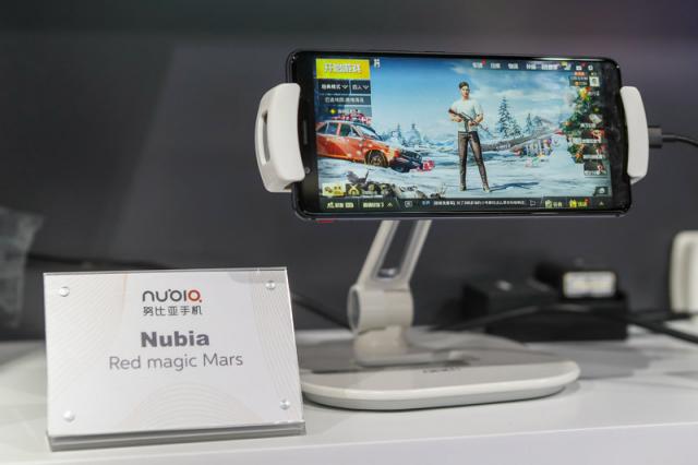 聚焦2019 CES：手機(jī)黑科技扎堆京東，新品首發(fā)值得期待