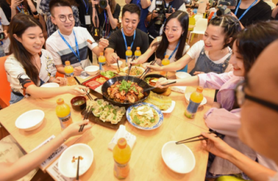 寵員工、做公益……原來你是這樣的蘇寧！