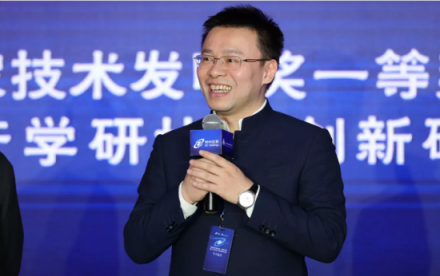 珠聯(lián)璧合，北京大學、神州控股樹產學研協(xié)同創(chuàng)新典范