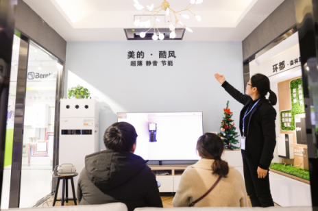 接招！情人節(jié)“硬核”禮物清單出爐