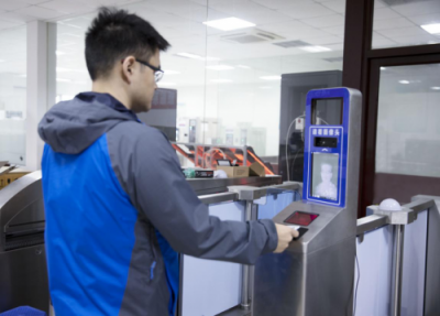 光鑒科技攜手易程電子，票證閘機迎來3D識別新體驗