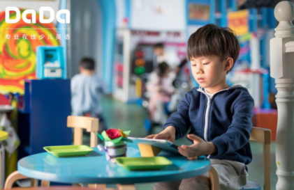 VIPKID與巧口英語辯論之爭是格局調(diào)整還是行業(yè)震蕩？