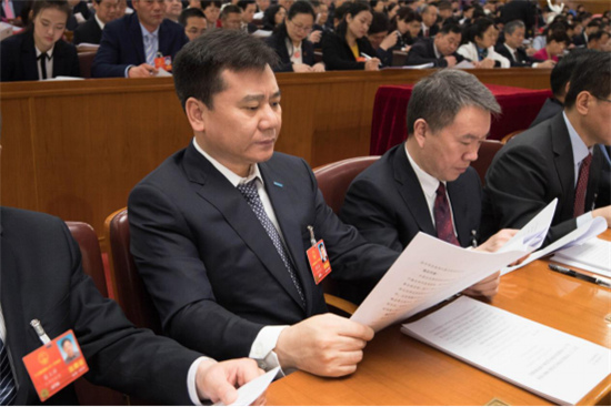 冷鏈物流綠色發(fā)展成兩會關(guān)注點(diǎn)，張近東建議制定冷鏈包裝耗材標(biāo)準(zhǔn)