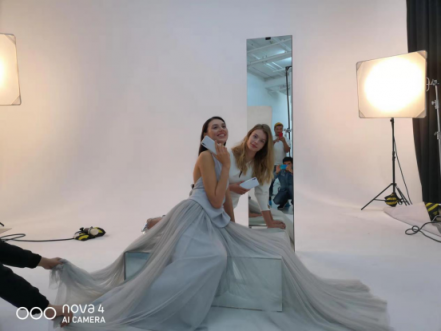 這個(gè)女神節(jié)，華為nova4貝母白與女神氣質(zhì)更配