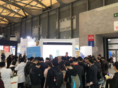 AWE 2019變身競(jìng)技繪畫(huà)賽 嵐豹展臺(tái)燃爆現(xiàn)場(chǎng)
