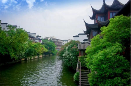 江南踏青攻略：拍下春風，吃遍十里！