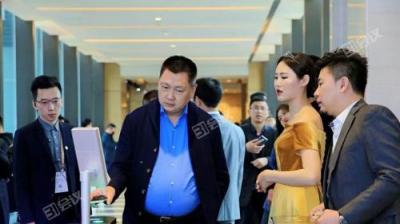 人臉識(shí)別、電子簽約、智能接待等經(jīng)銷商大會(huì)中的實(shí)踐應(yīng)用