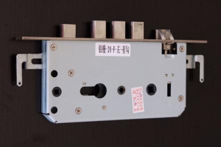 解決你的智能鎖選擇困難癥，乾坤CHIEN KUN智能鎖6806型號(hào)開箱測(cè)評(píng)